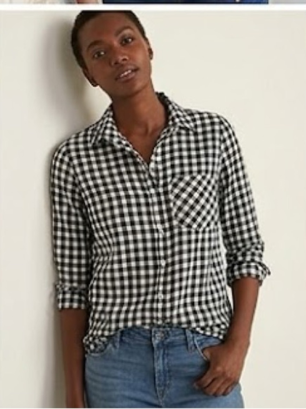 Old Navy the classic shirt plaid print button up